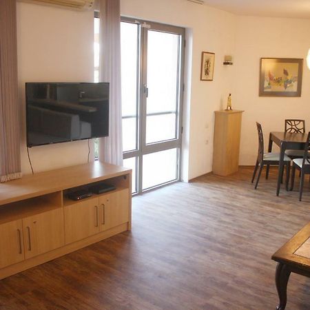 Central Square Apartment Пловдив Екстер'єр фото